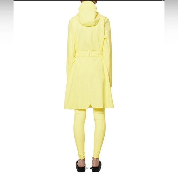RAINS Curve W Jacket color straw size M NWT - Picture 2 of 7